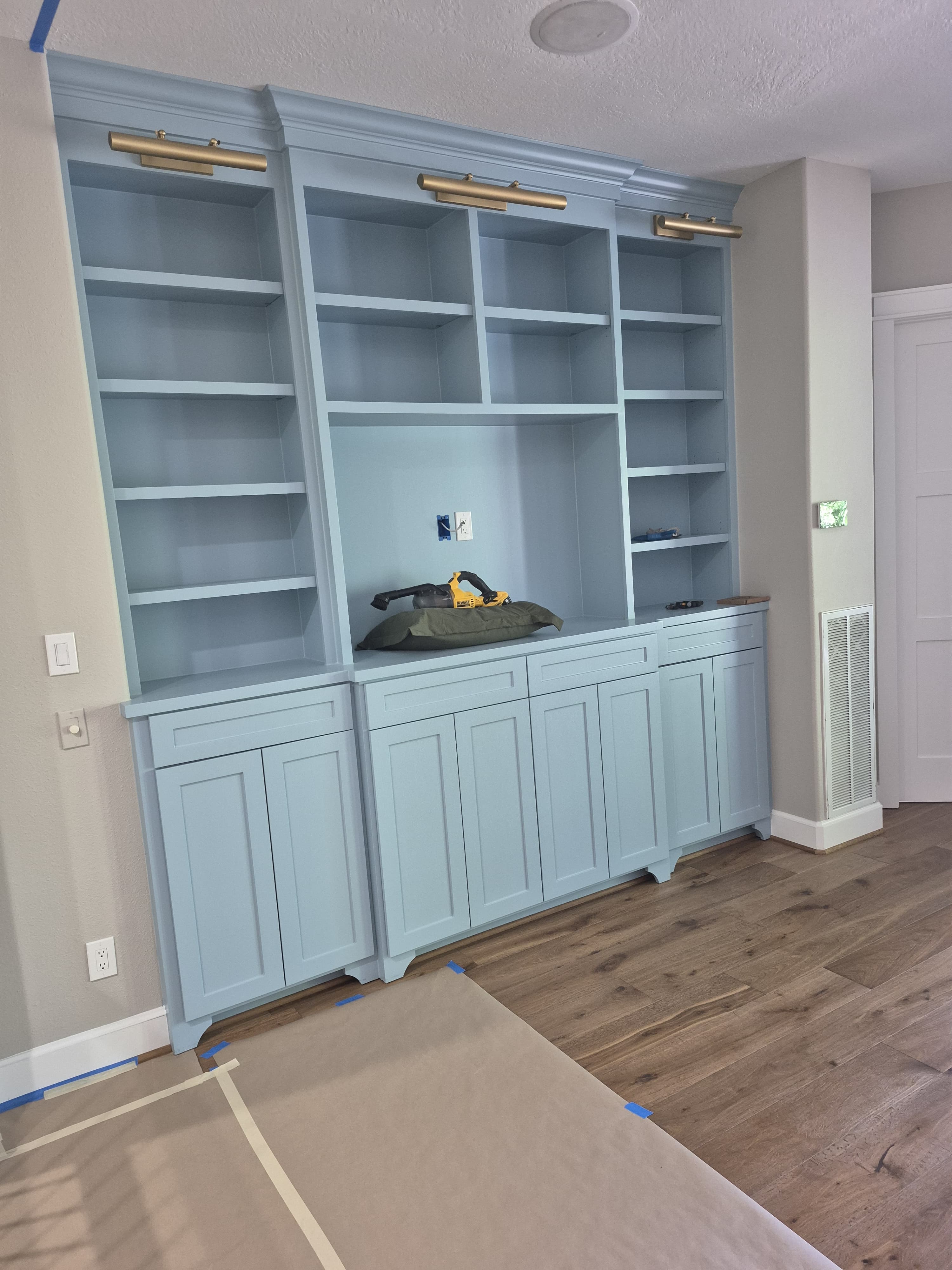 Teen bedroom